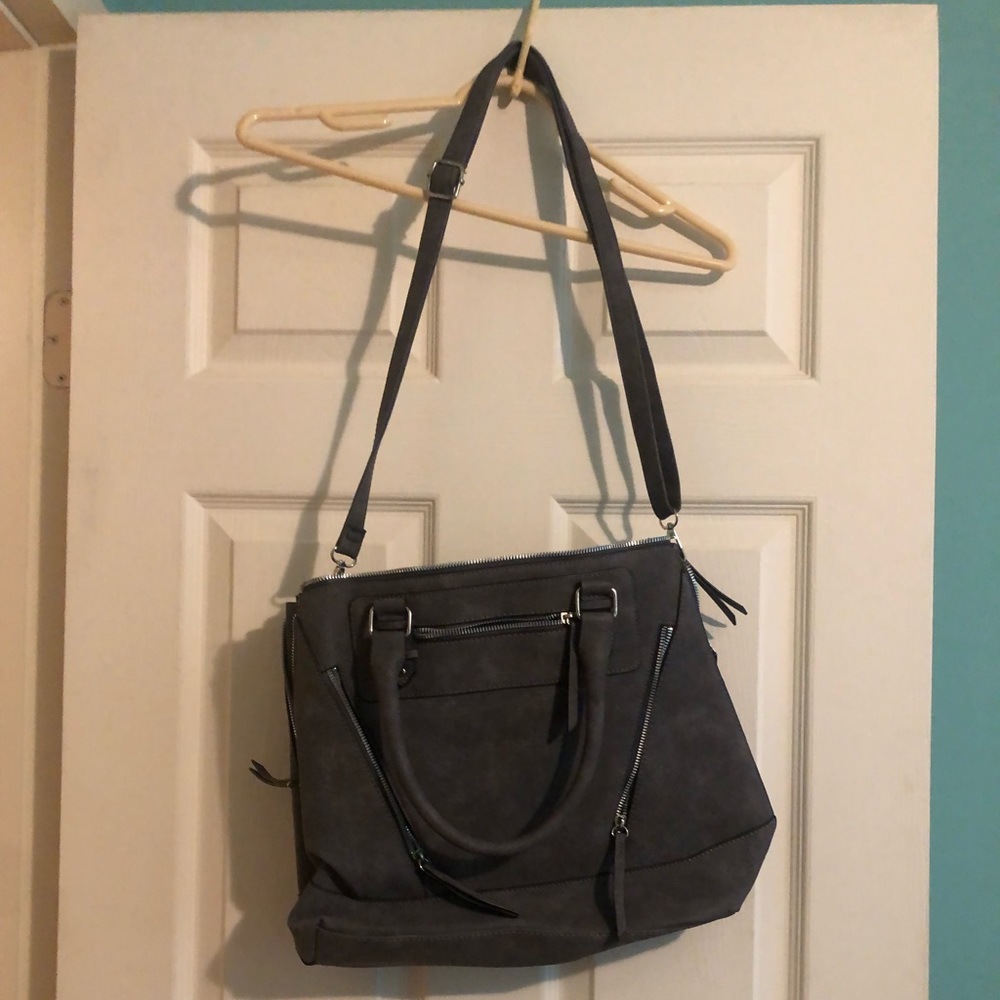 Maurice’s purse.